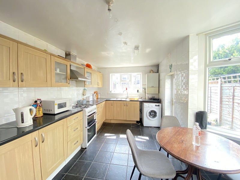 Property photo 2 of 4