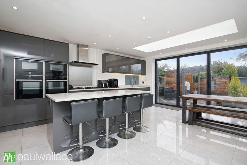 Property photo 2 of 23 Kitchen / Diner