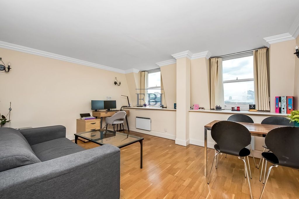 Property photo 1 of 15 Floorplan