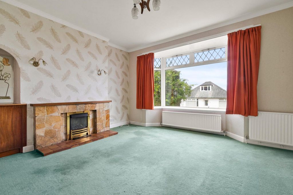Property photo 2 of 24