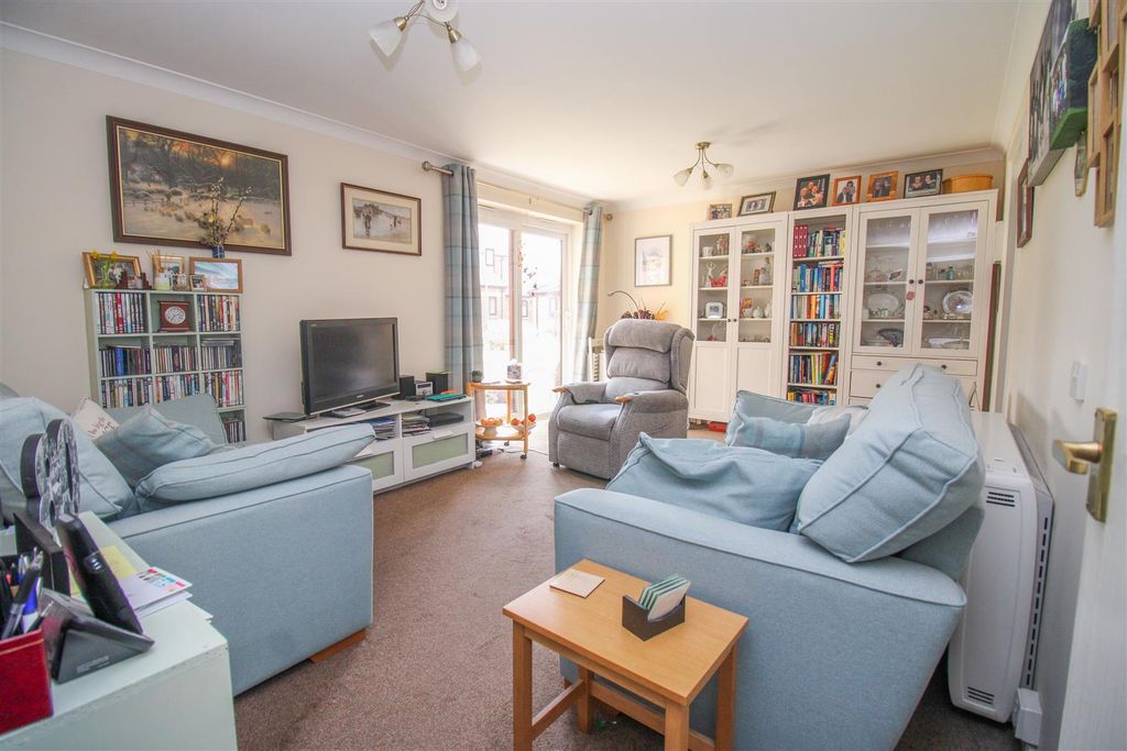 Property photo 3 of 12 Img_1368.Jpg