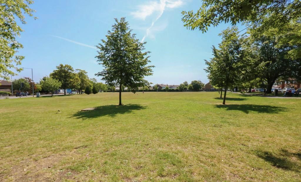 Property photo 1 of 9 Green.Jpg