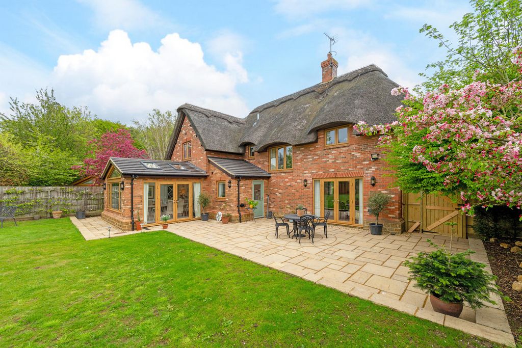 Property photo 1 of 32