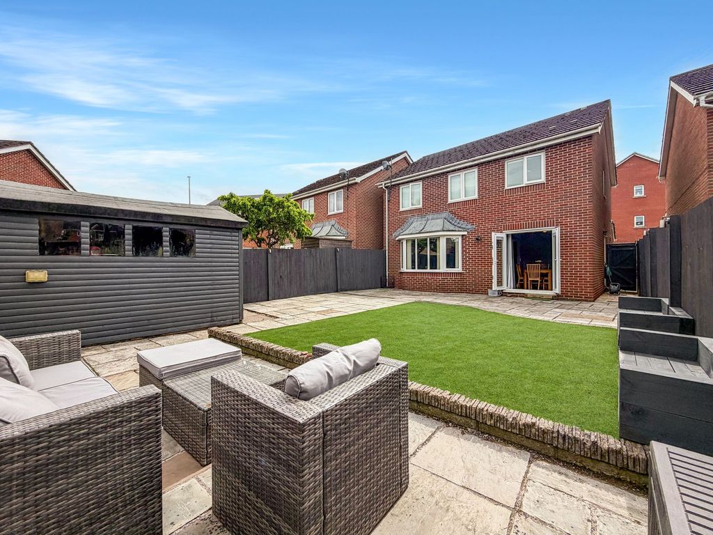 Property photo 1 of 37