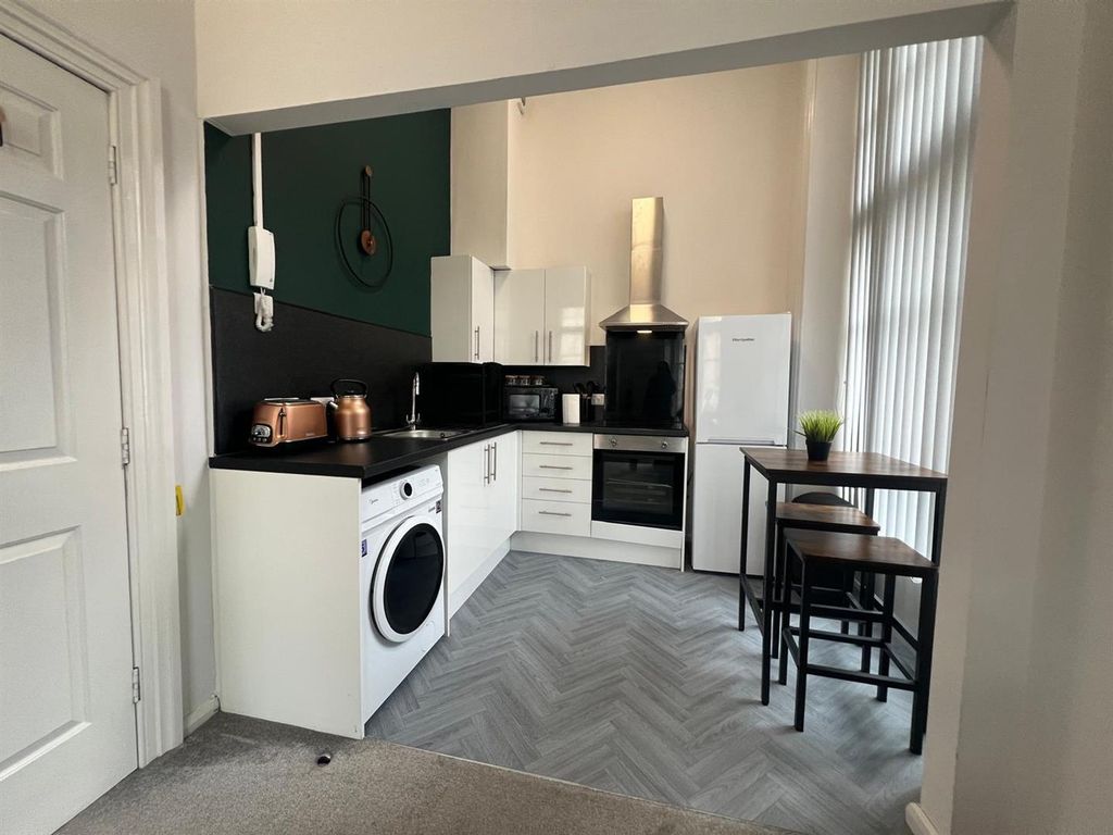 Property photo 2 of 6 Kitchen.,, .Jpg