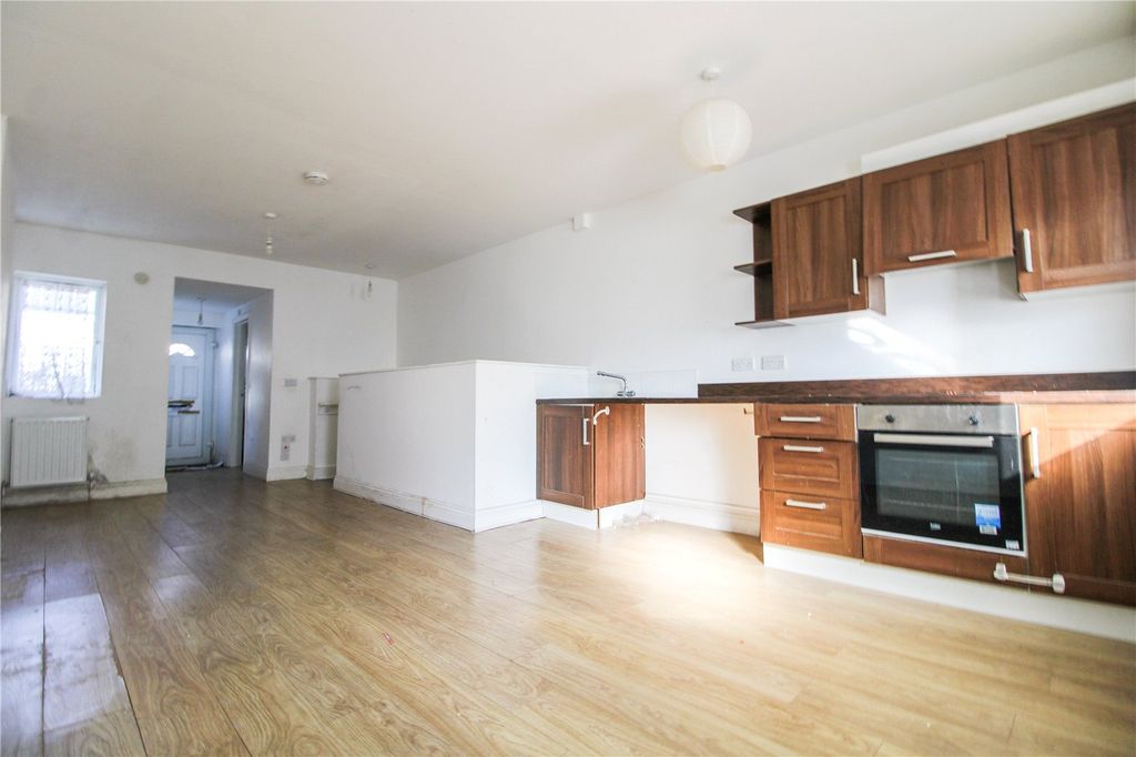 Property photo 2 of 9 Picture No. 04