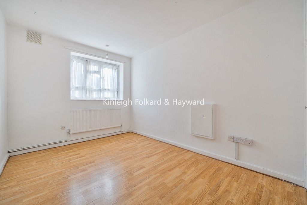 Property photo 3 of 15 Picture No. 08