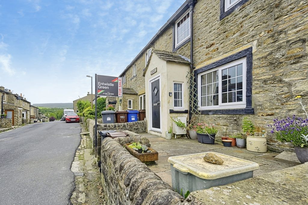 Property photo 1 of 22 Pbox-Img.Jpg
