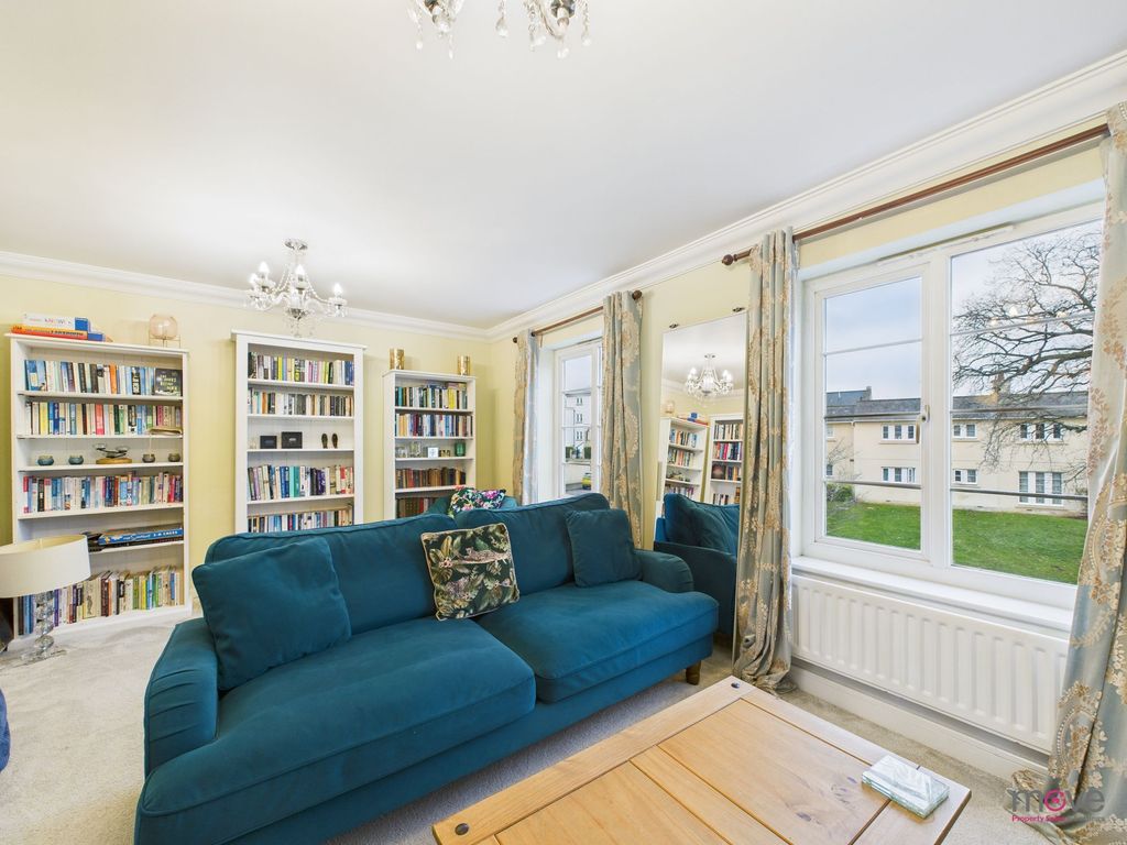 Property photo 2 of 24