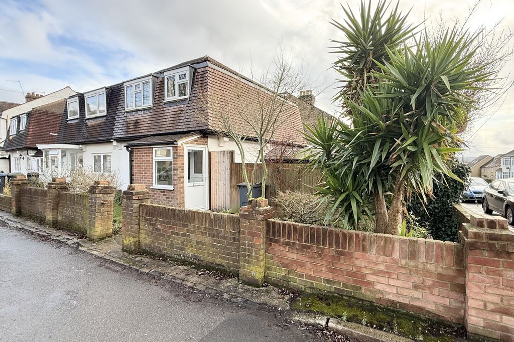 Property photo 1 of 12 1