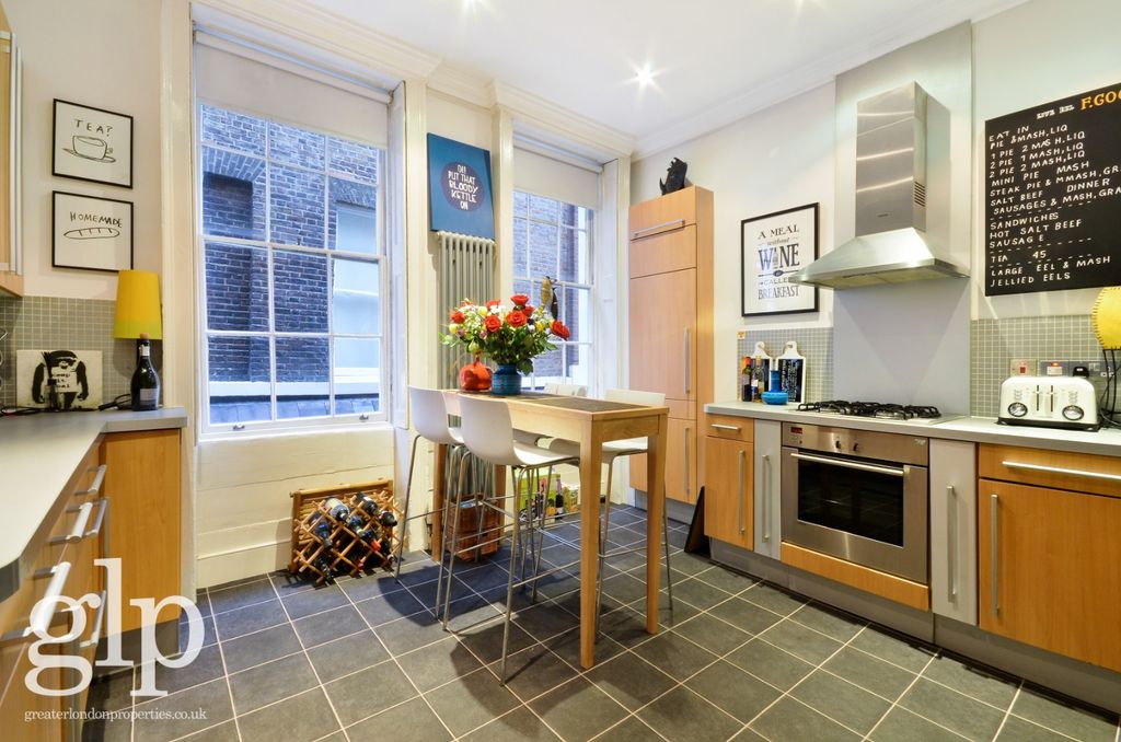 Property photo 2 of 14 980093