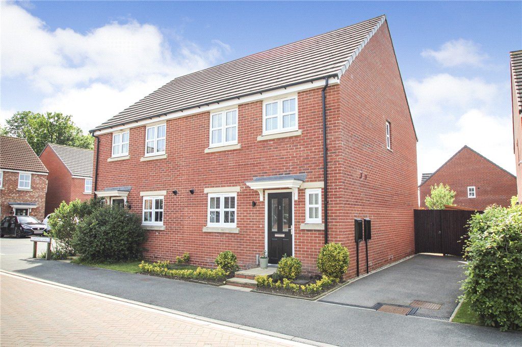Property photo 1 of 14 3 Cowstail Lane
