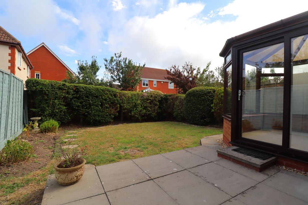 Property photo 2 of 22 Rear Garden