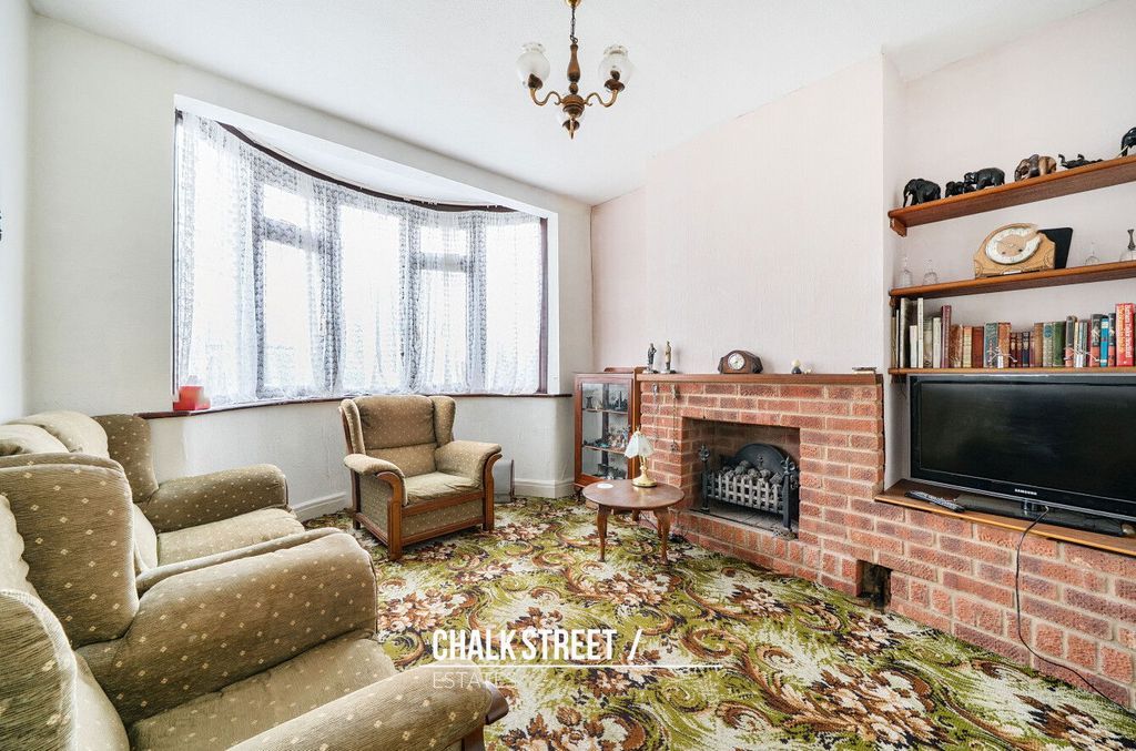 Property photo 3 of 20