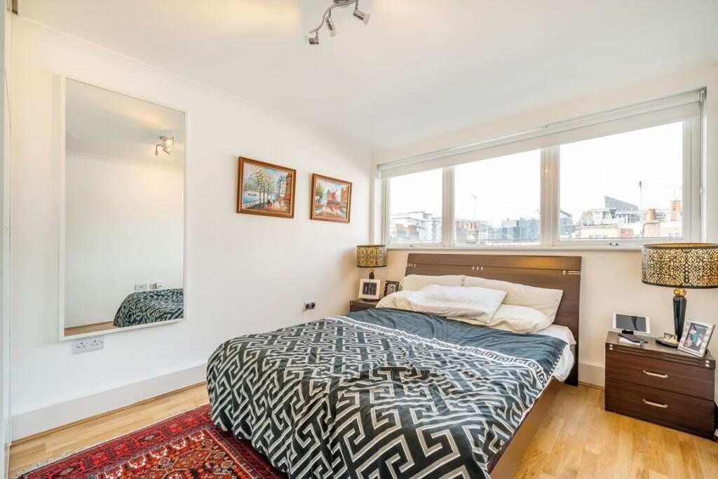 Property photo 1 of 5
