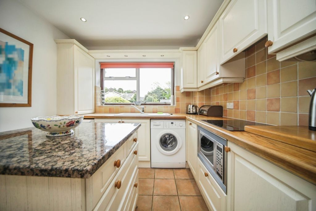 Property photo 3 of 20 Pbox-Img.Jpg