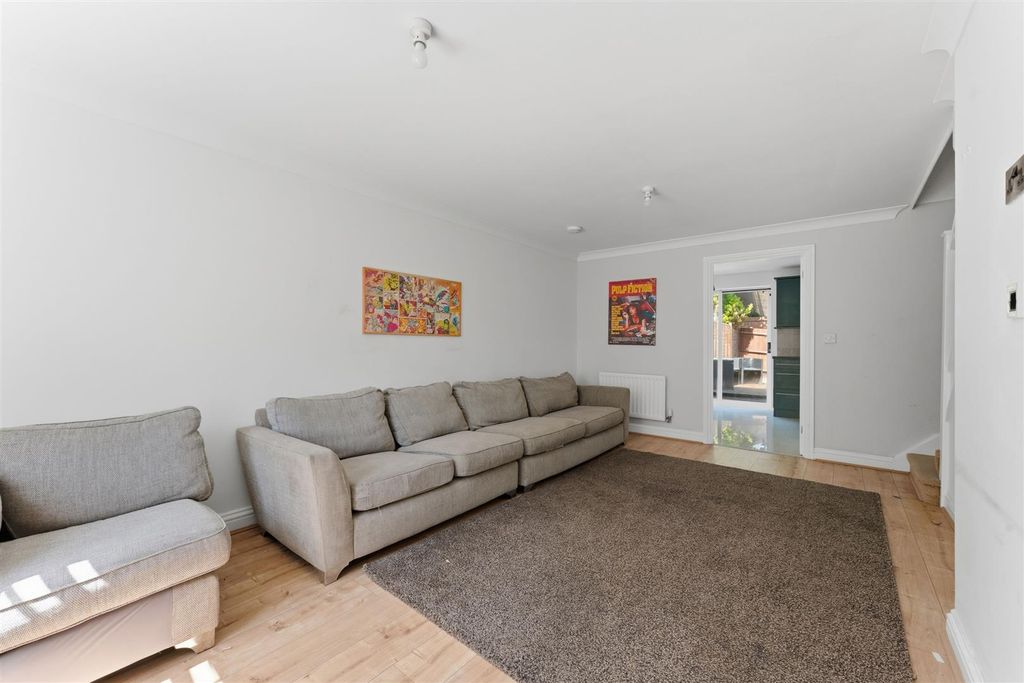 Property photo 2 of 17 Home_01.Jpg