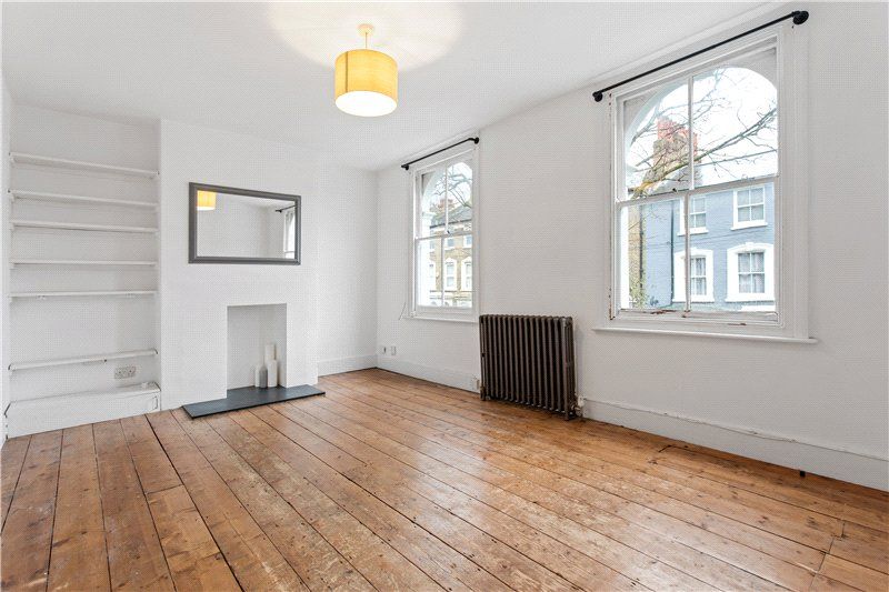 Property photo 2 of 9 Picture No. 11