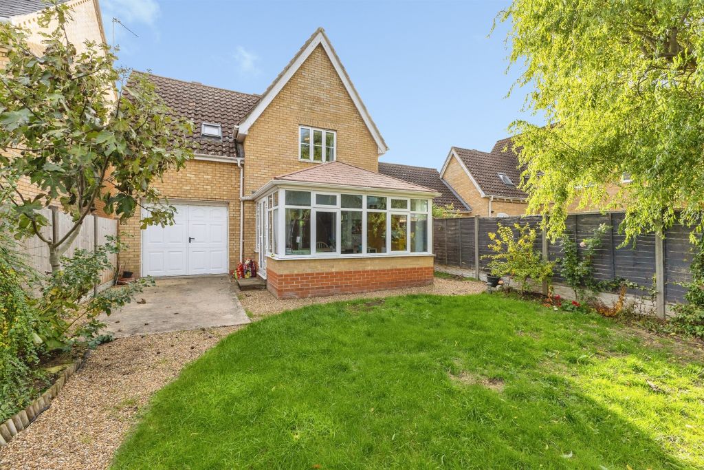 Property photo 2 of 19