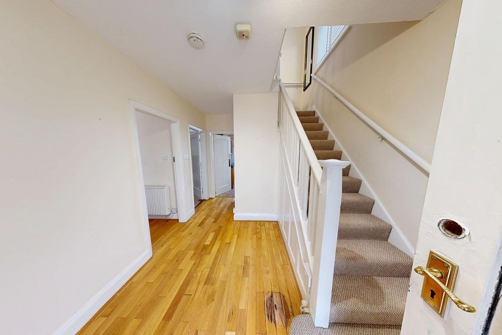 Property photo 2 of 16 2.Jpg