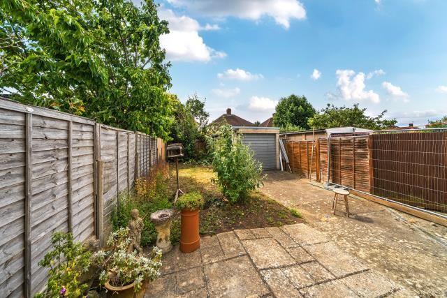 Property photo 2 of 4 Garden