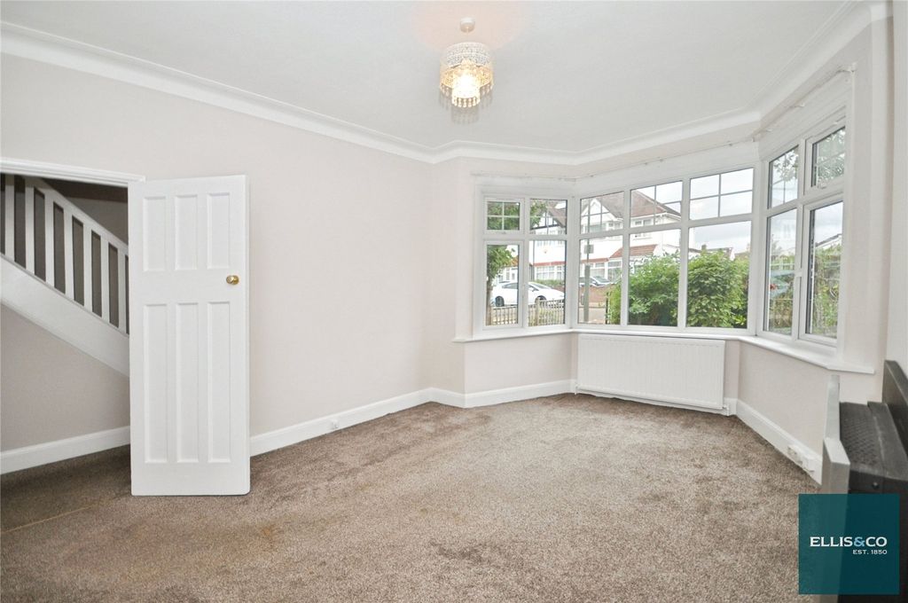 Property photo 2 of 15 Picture No. 03