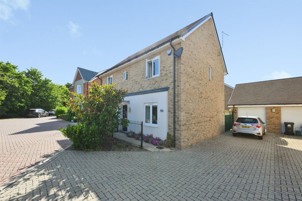 Property photo 1 of 20