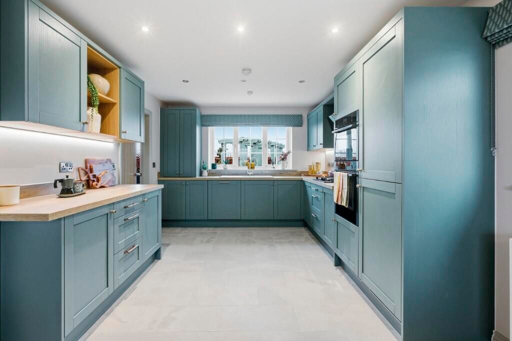 Property photo 3 of 5 Example Kitchen