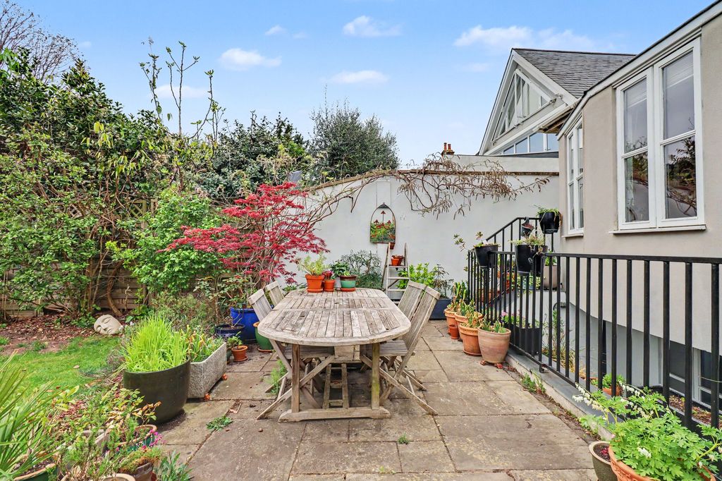 Additional image 22 of 5 bed detached house for saleVine Road, East Molesey KT8