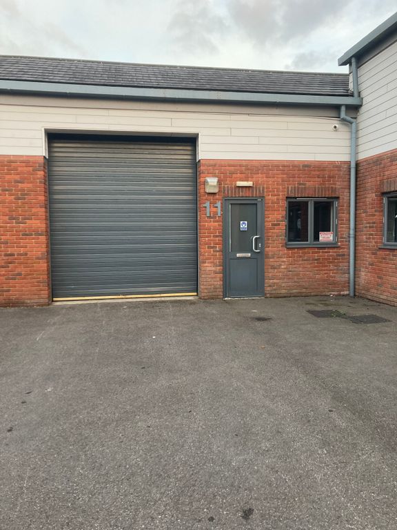 Property photo 1 of 2