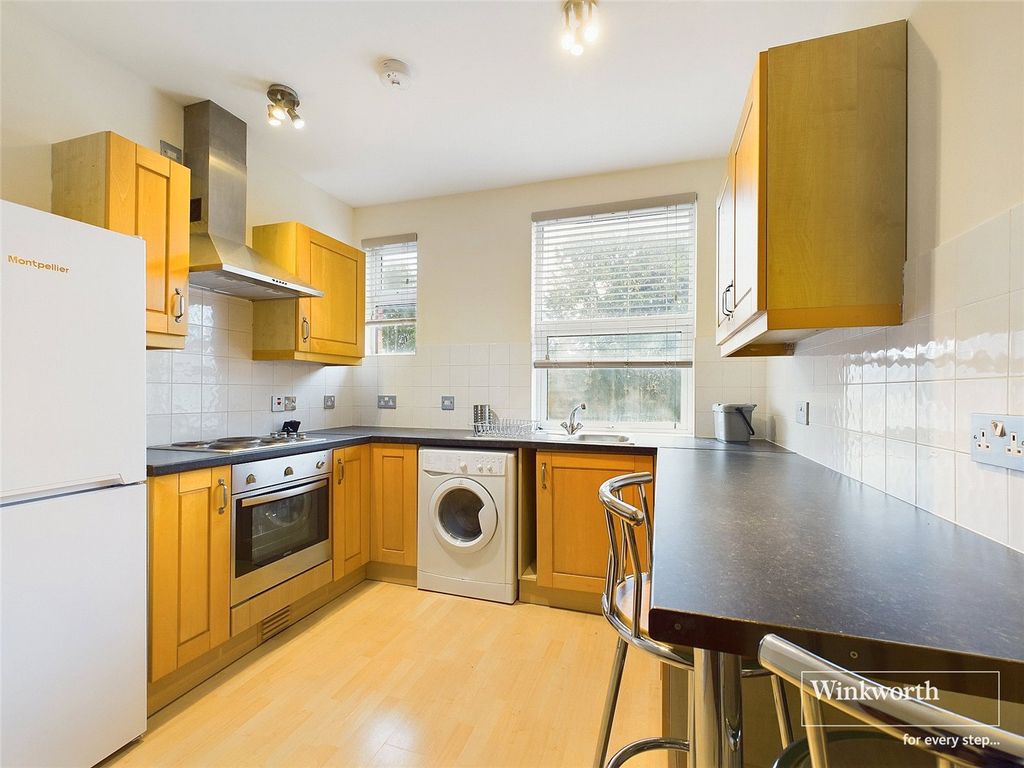 Property photo 2 of 7 Picture No. 19