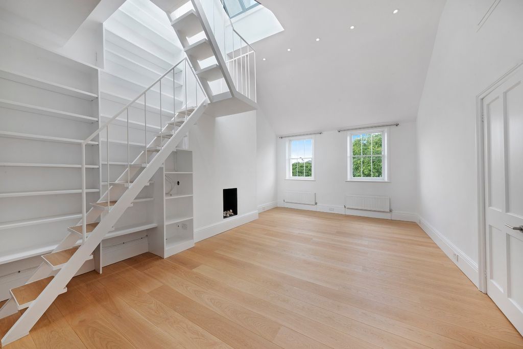 Property photo 1 of 10 Picture No. 04