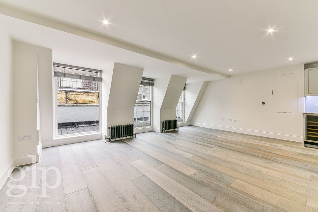 Property photo 3 of 22 980215