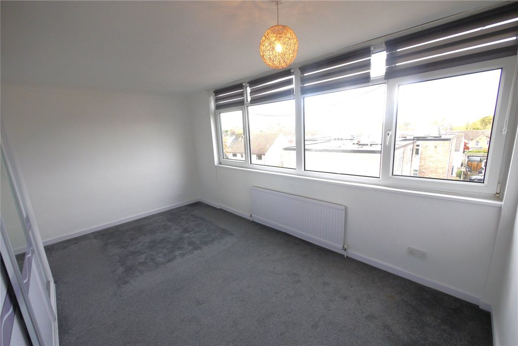 Property photo 3 of 9 Picture No. 09