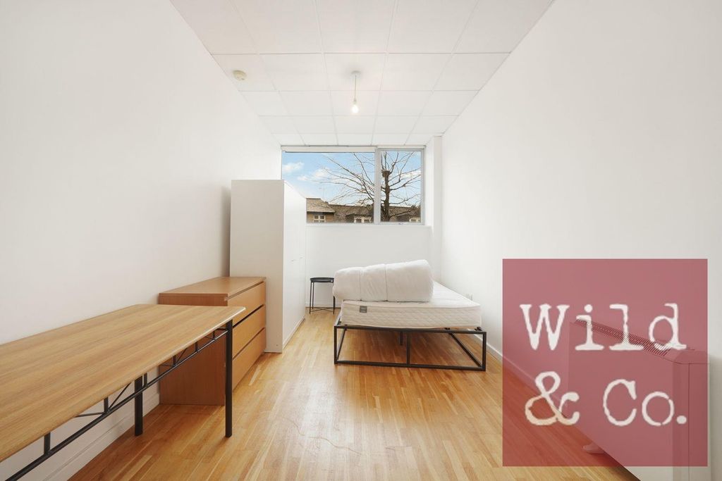 Property photo 3 of 19 Maun House - 70Gxk7U2O75Wytvuss0F.Jpg