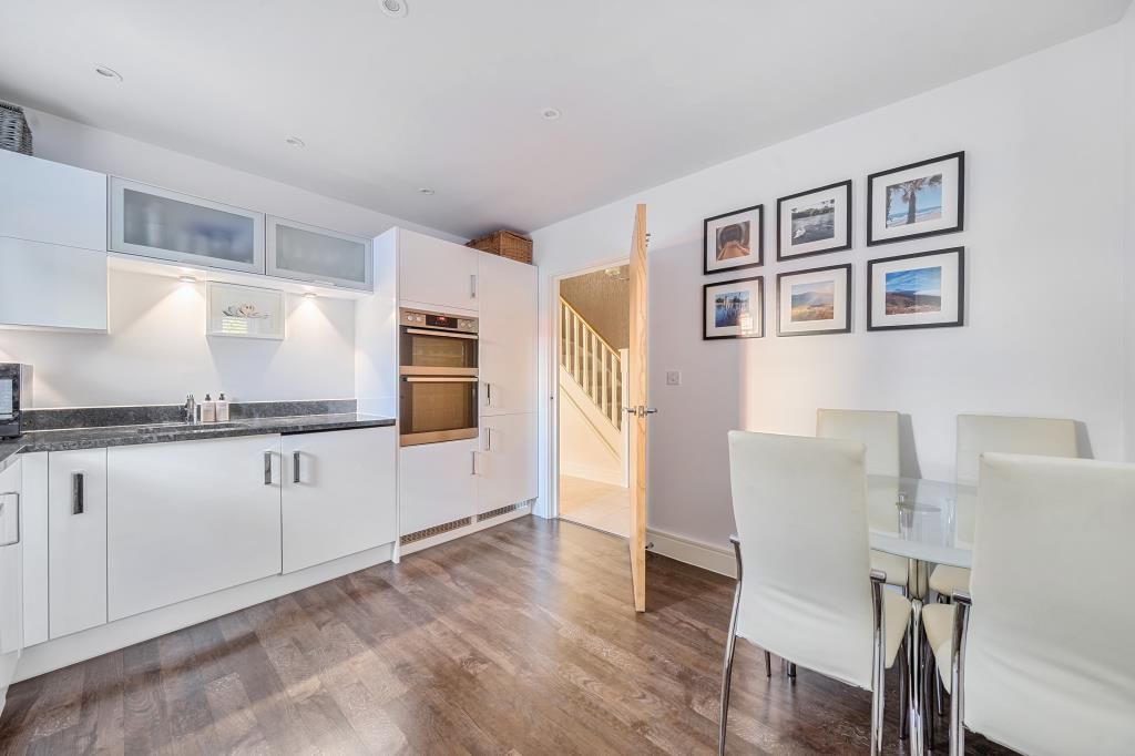 Property photo 3 of 22 Kitchen