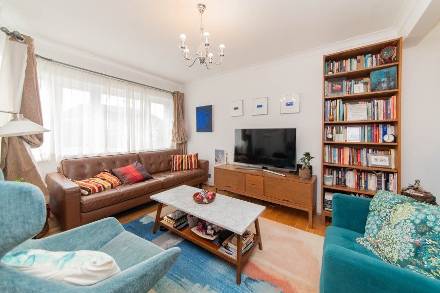 Property photo 2 of 18