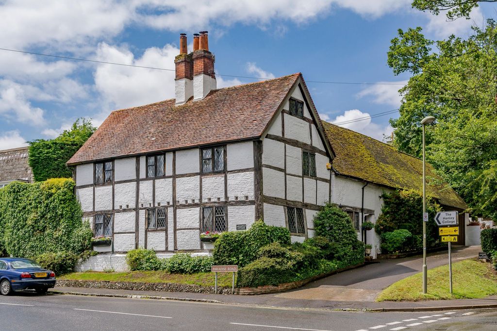 Property photo 1 of 13