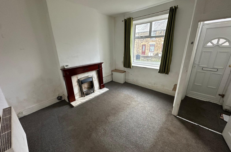 Property photo 3 of 10