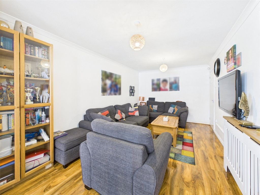 Property photo 3 of 13 Picture No. 05