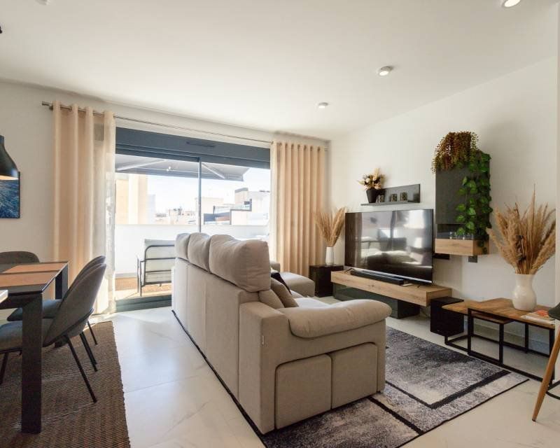 Property photo 1 of 34