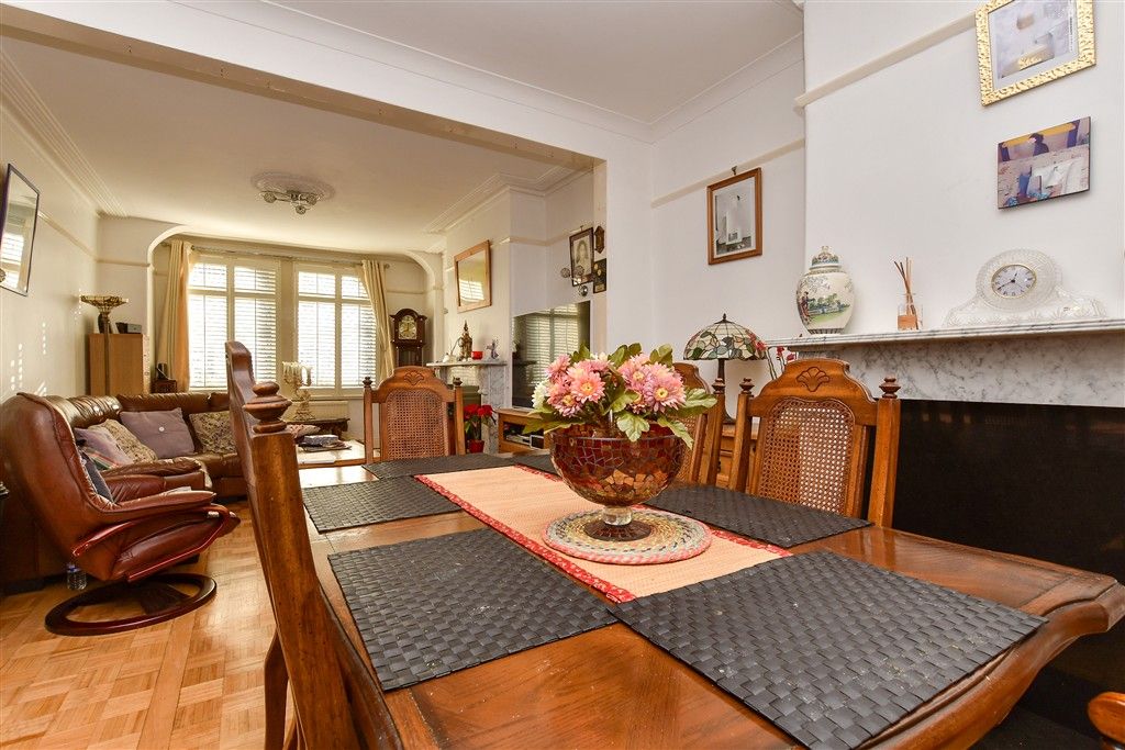 Property photo 2 of 12 Dining Area