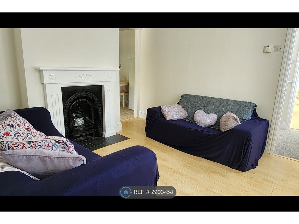 Property photo 3 of 8