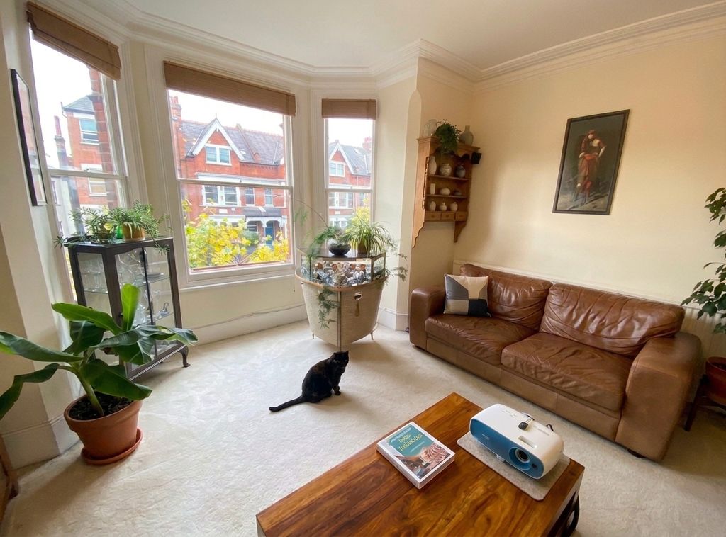 Property photo 2 of 14