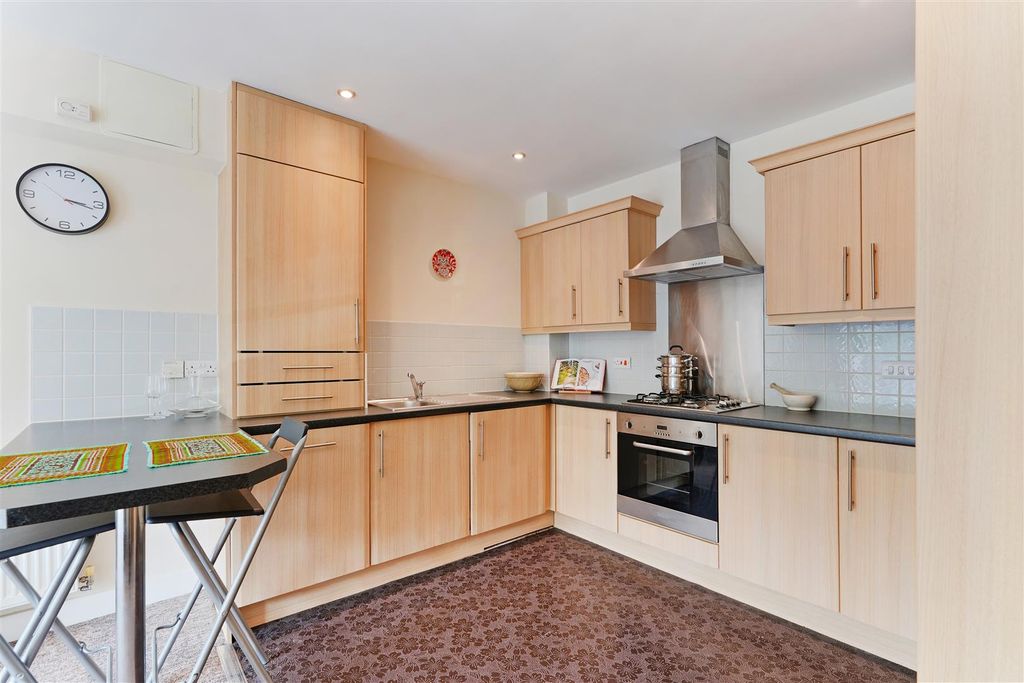 Property photo 3 of 21 Dsc00118.Jpg