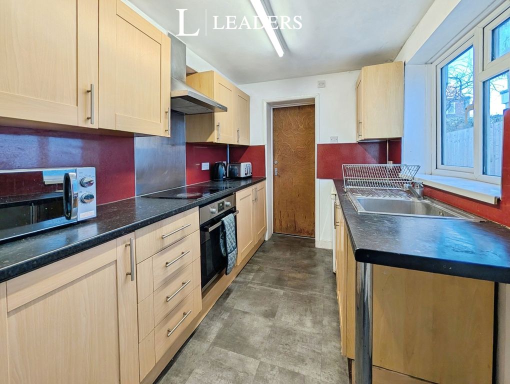 Property photo 3 of 15 Pbox-Img.Jpg