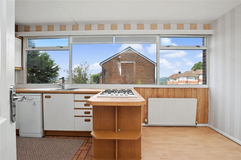 Property photo 3 of 19 Picture No. 13