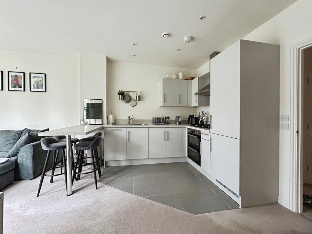 Property photo 3 of 10 Pbox-Img.Jpg