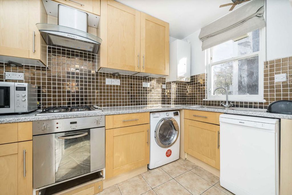 Property photo 2 of 4
