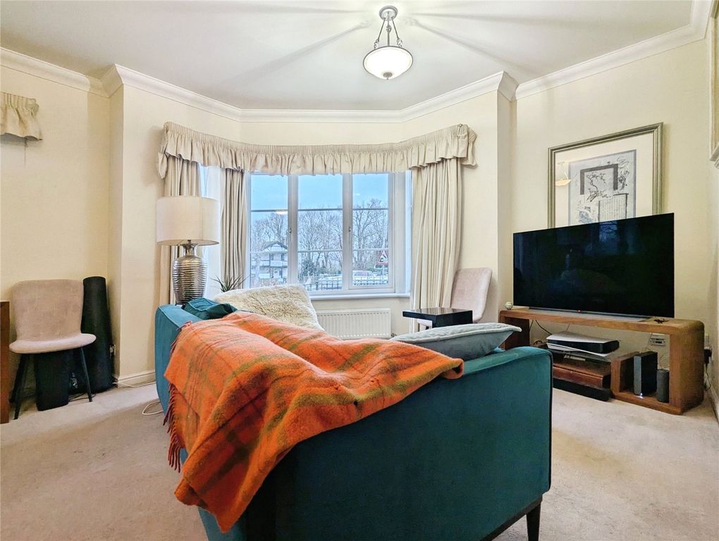 Property photo 2 of 10 Picture No. 11